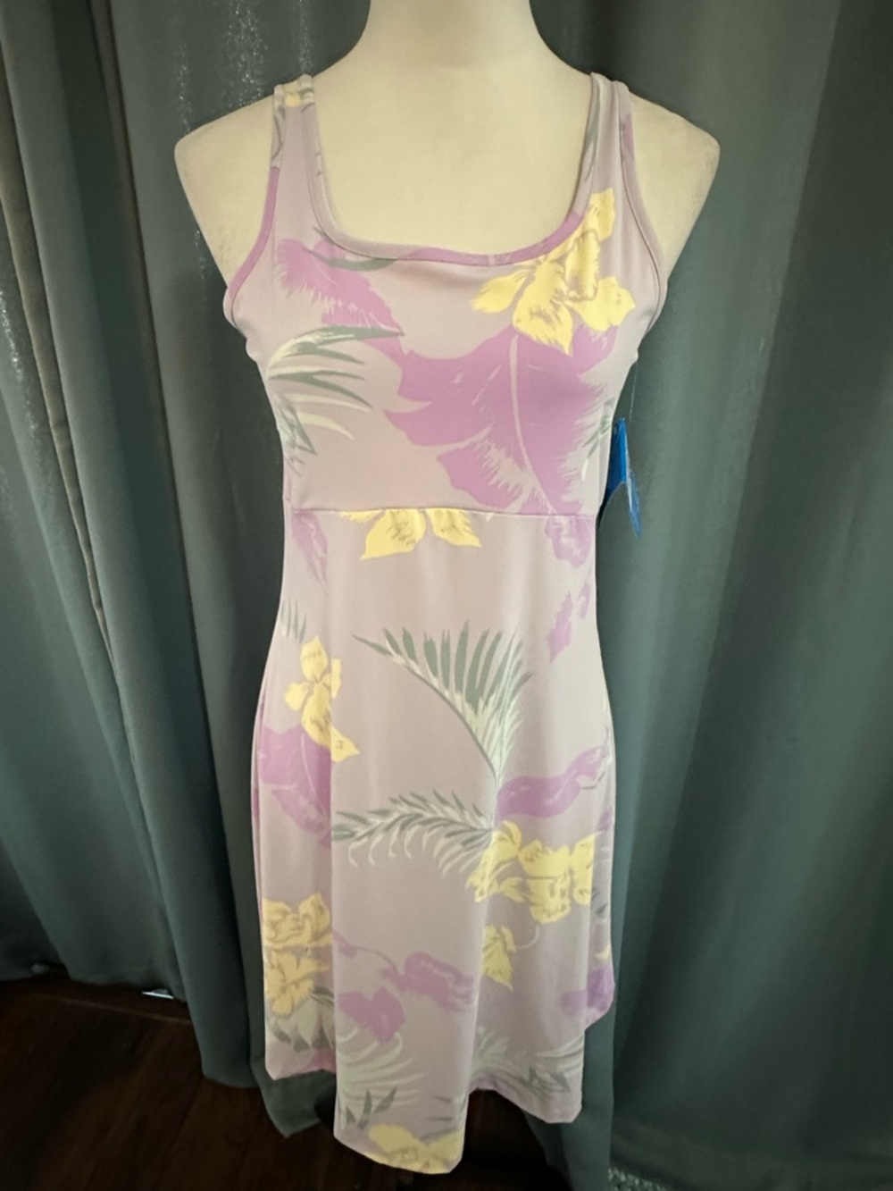 Columbia PFG Omni-Shade Floral Tank Dress Women’s Medium Active Fit NWT